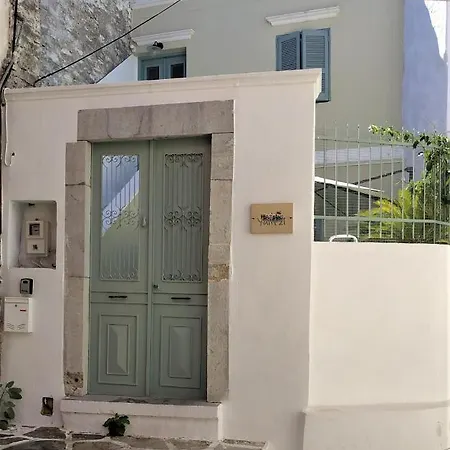 Yalitzi * Symi